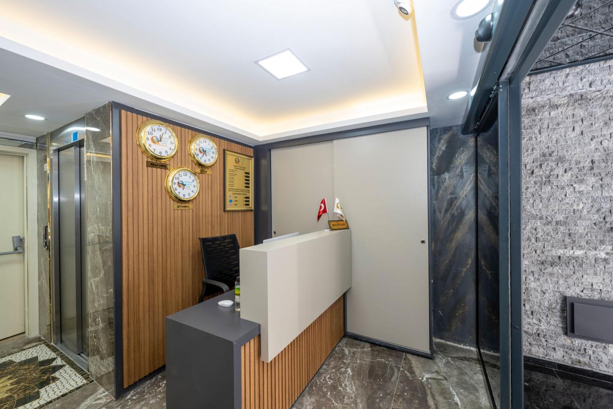 Skystar Deluxe Hotel Istanbul Exteriör bild